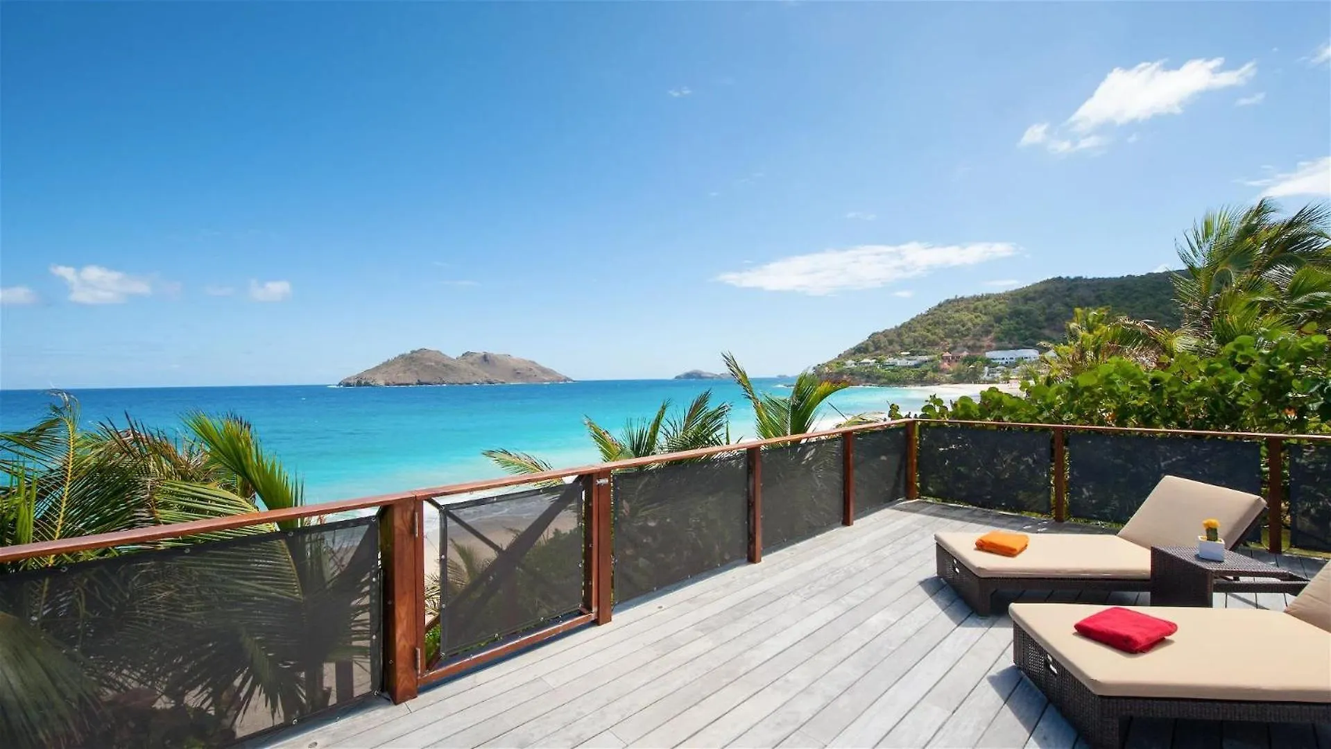Luxurious Beachfront Villa With Pool in St Barths Flamands